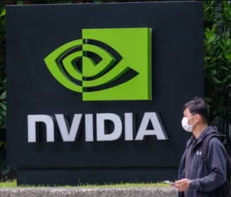 Nvidia trở thành nhà sản xuất chip đầu tiên trị giá hơn 1.000 tỷ USD