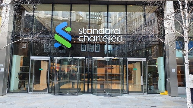 Standard Chartered dự báo lãi suất quay lại mức thời điểm đại dịch