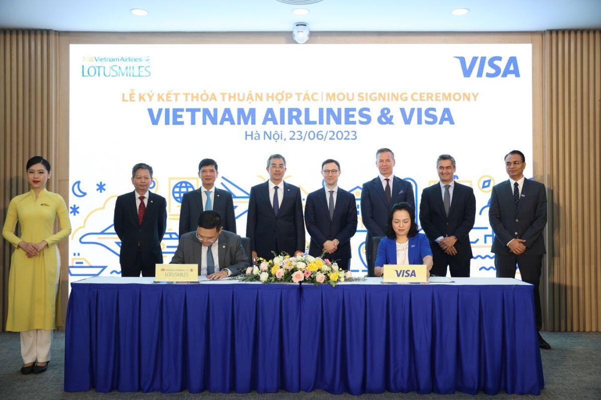 Vietnam Airlines và Visa ký kết thoả thuận hợp tác mới