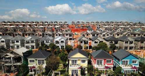Nhiều doanh nghiệp bất động sản 'bắt tay' để tồn tại