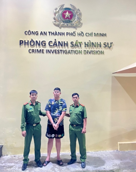 “Trùm siêu xe” Phan Công Khanh bị bắt về hành vi lừa đảo