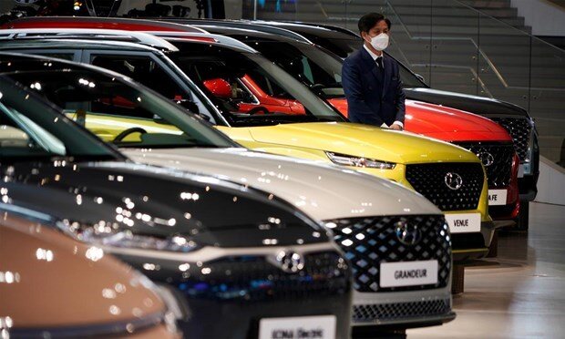 Doanh số bán ô tô tăng trở lại trong tháng 6