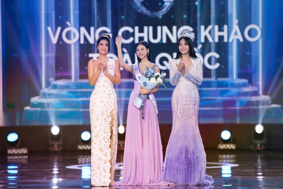 Học vấn, nhan sắc hai người đẹp vào thẳng chung kết Hoa hậu Thế giới Việt Nam
