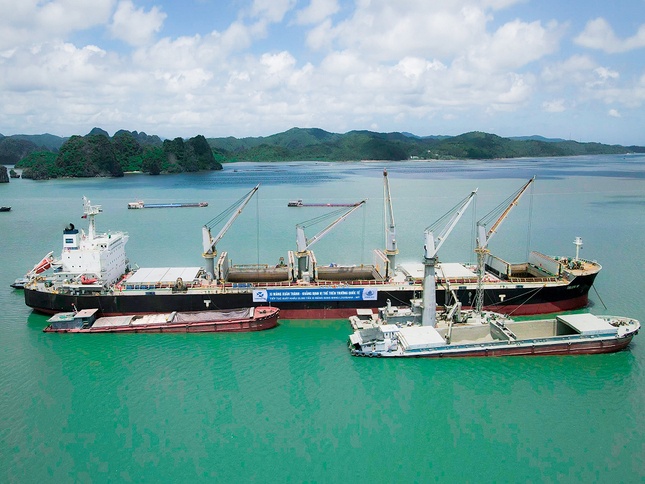 Xi măng Xuân Thành tiếp tục xuất khẩu 55.000 tấn xi măng sang Mỹ