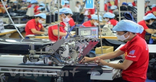 ADB hạ dự báo tăng trưởng Việt Nam xuống mức 5,8%