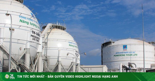 Lộ diện những doanh nghiệp đang sở hữu cả 'núi' tiền mặt