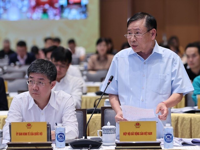 Chủ tịch Hiệp hội BĐS Việt Nam: Chủ đầu tư và người mua NƠXH đang phải vay với lãi suất quá cao