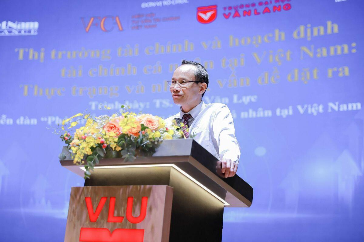TS Cấn Văn Lực: Người Việt chưa quan tâm nhiều đến tài chính cá nhân