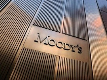 Moody’s hạ xếp hạng tín dụng của loạt nhà băng Mỹ