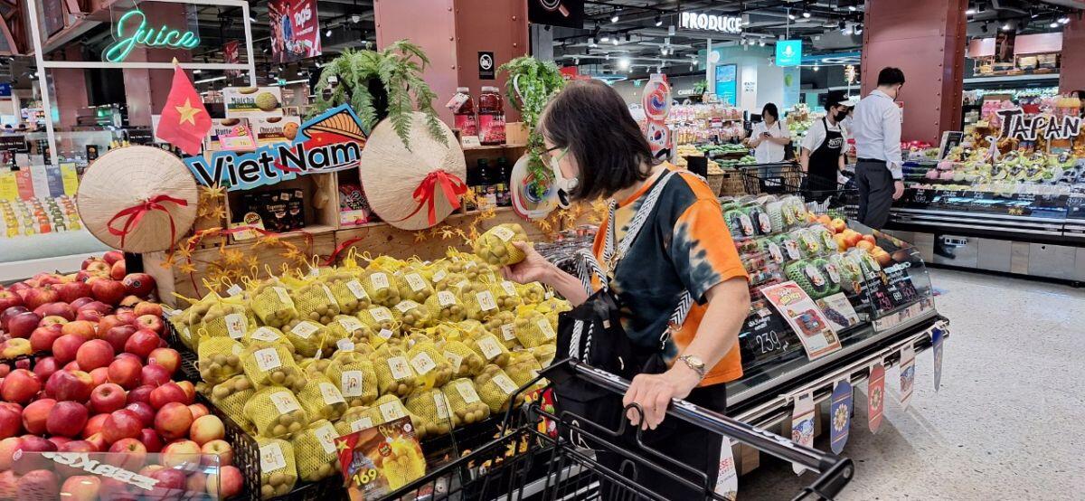 Nhãn Việt Nam được bán giá 230.000 đồng/kg tại siêu thị Thái Lan