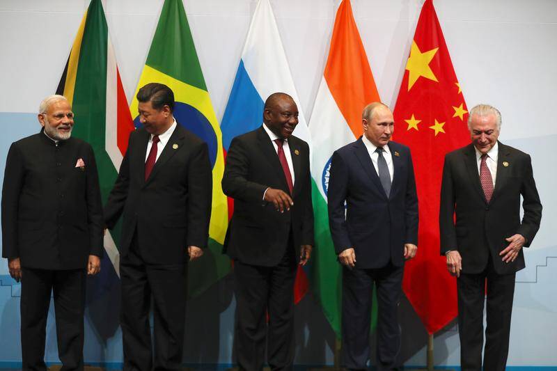 BRICS - khối kinh tế đối trọng G7 mạnh đến đâu?