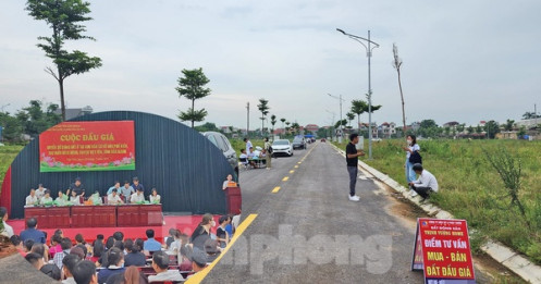 Điều tra phiên đấu giá 43 lô đất ở Bắc Giang