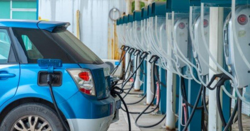 Việt Nam lọt top 10 quốc gia có chi phí sạc ô tô điện rẻ nhất toàn cầu