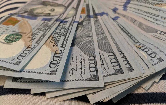 USD tăng mạnh nhất trong lịch sử