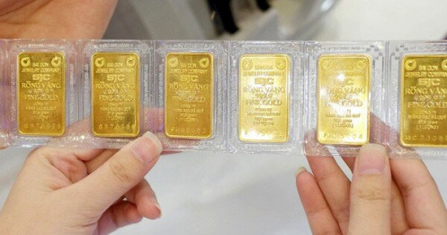 Giá vàng sắp cán mốc 70 triệu đồng/lượng?