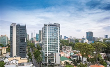 Khách sạn Novotel Saigon Centre âm vốn chủ hơn 900 tỷ, còn 3,000 tỷ dư nợ trái phiếu