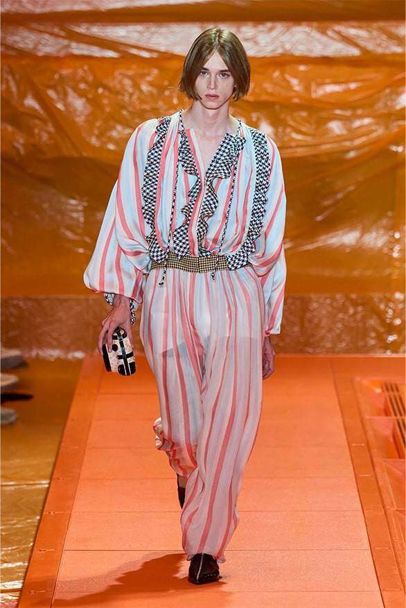 Louis Vuitton lăng xê đồng phục thành thị có hoa văn lộng lẫy đẹp mê hồn