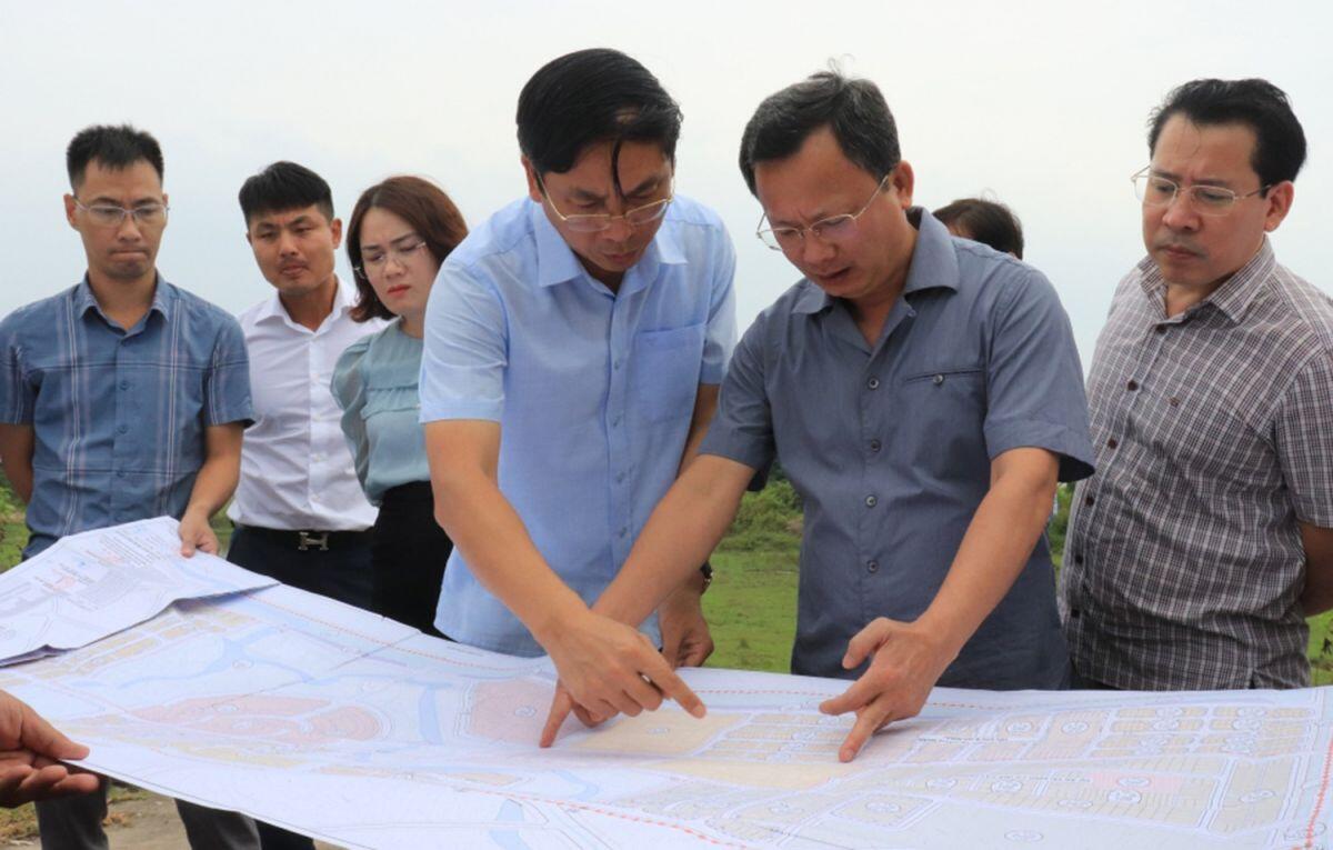 Quảng Ninh: Sớm cấp giấy chứng nhận cho nhà đầu tư tại KCN Hải Hà