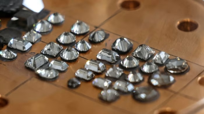 Công ty kim cương nhân tạo lớn thứ hai ở Mỹ nộp đơn phá sản
