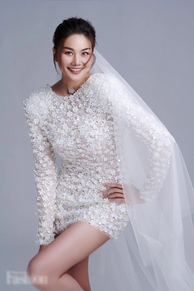 Dự đoán váy cưới Thanh Hằng sẽ mặc để sánh đôi chú rể nhạc công vào cuối tháng 10