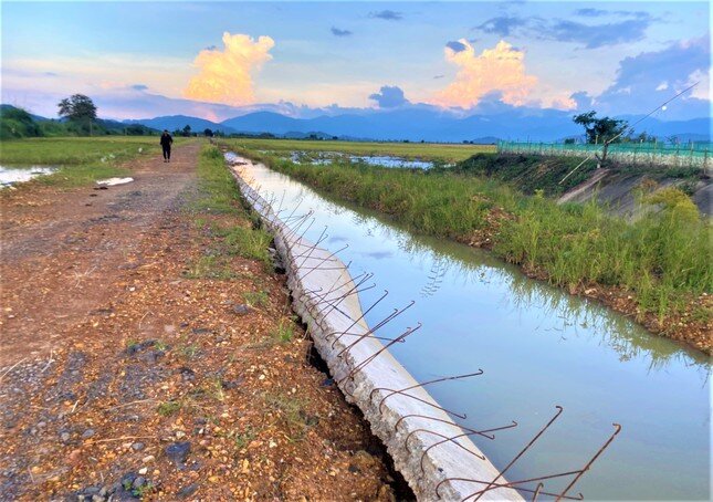 Đê ngăn lũ 200 tỷ đồng 'dậm chân tại chỗ' suốt 5 năm