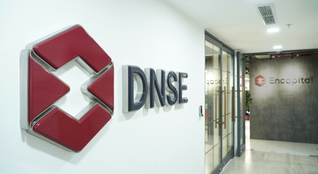 Trước thềm IPO, nhóm cổ đông nào đang sở hữu Chứng khoán DNSE?