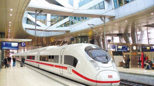 Đến năm 2030, khởi công đường sắt tốc độ cao Bắc - Nam, xây dựng 50% tổng chiều dài tuyến metro