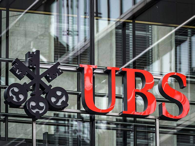 UBS là ngân hàng Hong Kong tiếp theo cho phép khách hàng mua bán Bitcoin và Ethereum ETF