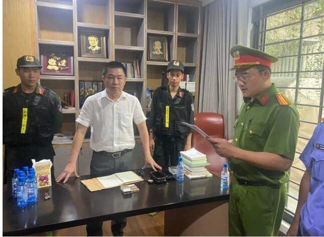DN có chủ tịch bị bắt 'rót' bao nhiêu tiền vào dự án tai tiếng Tân Thịnh?
