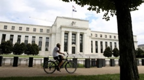 Chuyên gia: Fed đang “xa rời” thực tế và sẽ phải giảm lãi suất 5 lần trong năm 2024