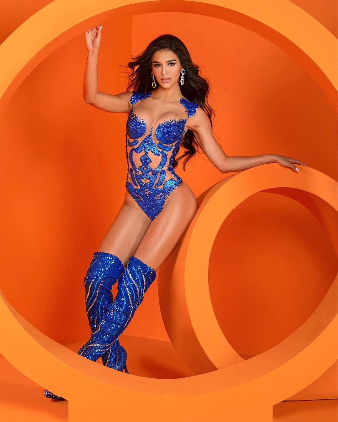 Nhan sắc gây tiếc nuối của người đẹp giành ngôi Á hậu Venezuela