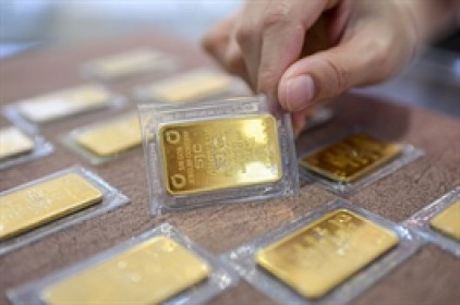 Làm sao thu hẹp chênh lệch giá vàng trong nước và quốc tế?