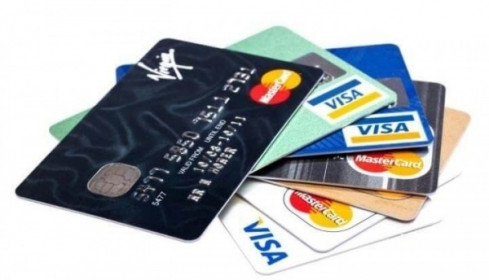 Toàn cảnh vụ vay nợ thẻ tín dụng 8,5 triệu bị đòi 8,8 tỷ đồng