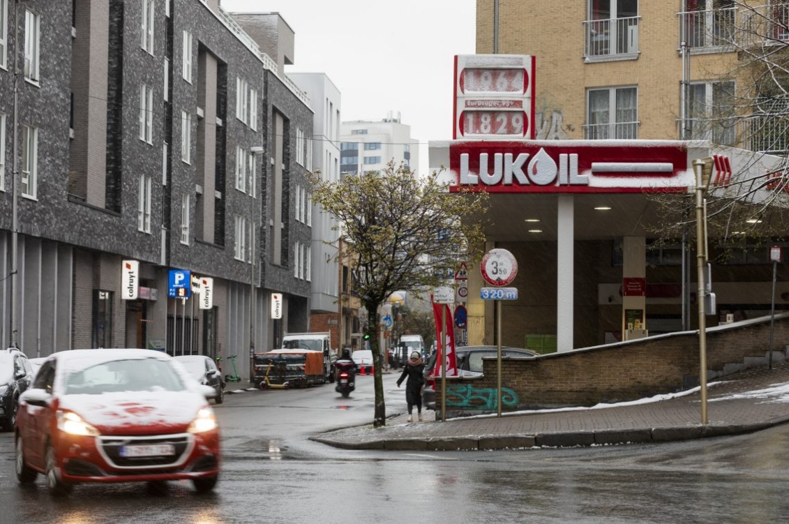 “Vận đen” đeo bám gã khổng lồ dầu mỏ Nga Lukoil sau chuỗi ngày lãi đậm