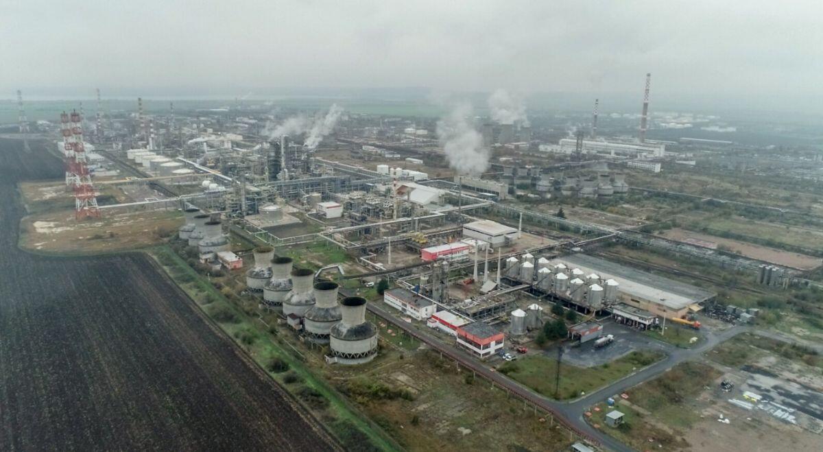 “Vận đen” đeo bám gã khổng lồ dầu mỏ Nga Lukoil sau chuỗi ngày lãi đậm