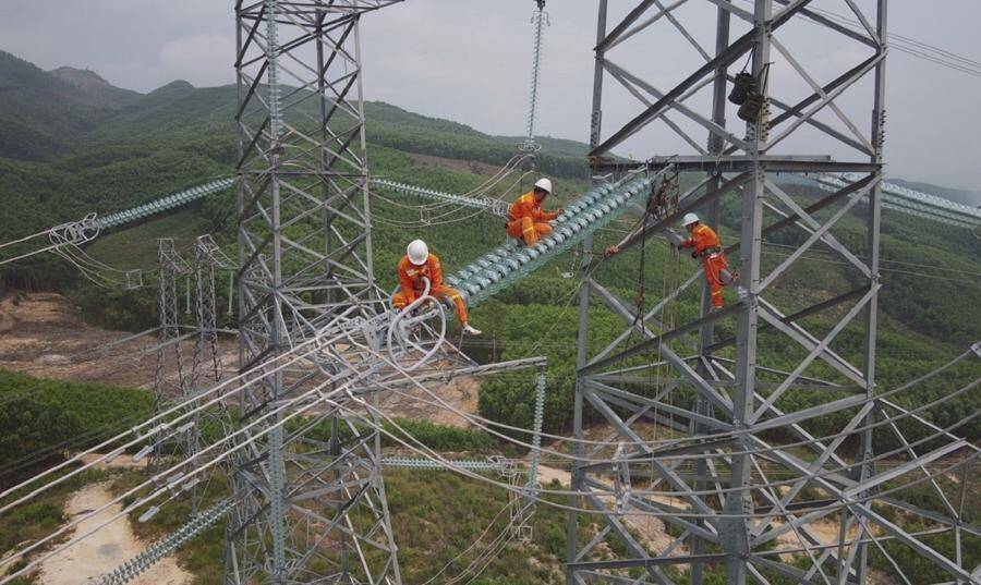 Thủ tướng “thúc” tiến độ hoàn thành các dự án đường dây 500 kV mạch 3