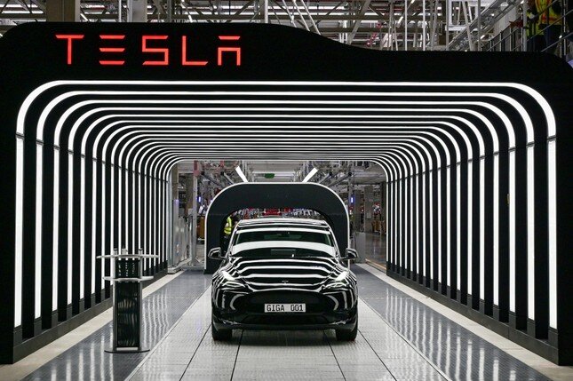 Lý do Elon Musk bỏ kế hoạch sản xuất xe điện giá rẻ