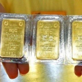 Giá vàng tăng vọt, chạm mốc lịch sử 85 triệu đồng/lượng