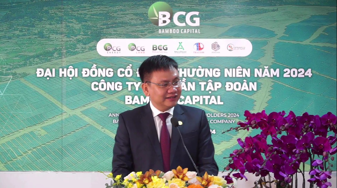 Chủ tịch Nguyễn Hồ Nam: Tôi từ nhiệm không phải rời đi mà để lên cương vị Chủ tịch Hội đồng chiến lược