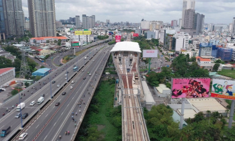Thành Phố Hồ Chí Minh: Chỉ số kinh tế đầu năm 2024 tiếp tục tăng, phân bổ vốn đầu tư công hơn 79.000 tỷ đồng