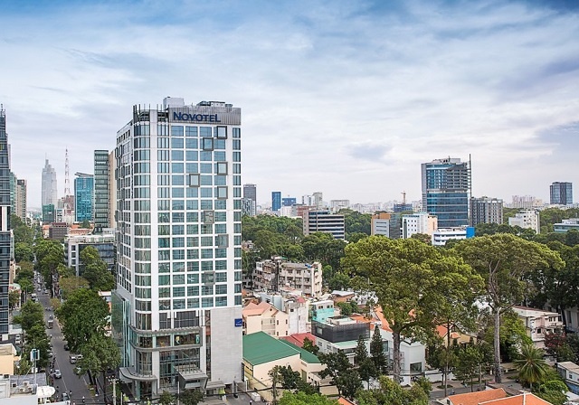 Sau 2 năm lỗ nặng, chủ khách sạn Novotel Saigon Centre lãi gần 200 tỷ trong năm 2023