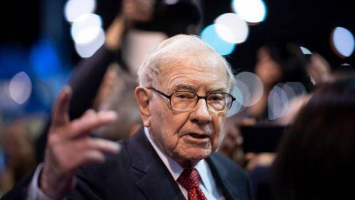 Buffett bán bớt cổ phiếu Apple, đang nắm tiền mặt nhiều kỷ lục