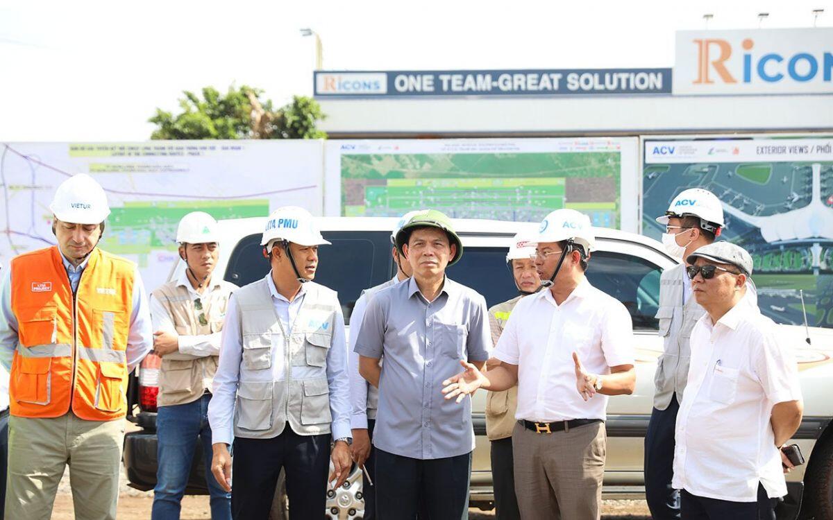 Thứ trưởng Bộ GTVT kiểm tra, đôn đốc tiến độ dự án sân bay Long Thành