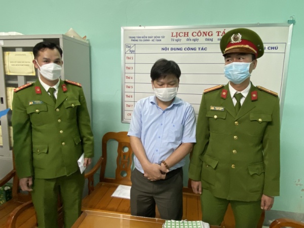 Giám đốc và Kế toán trưởng CDC Thừa Thiên Huế được miễn hình phạt tù