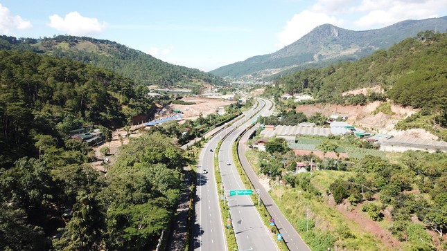 Lâm Đồng 'tính cửa' tạo nguồn vốn đầu tư các tuyến cao tốc