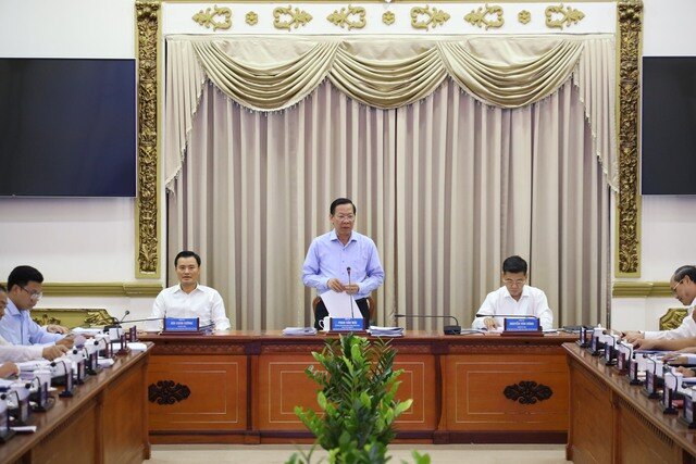 Chủ tịch UBND TPHCM Phan Văn Mãi: Giải ngân đầu tư công rất đáng lo, 5 tháng đầu năm chưa đến 14%