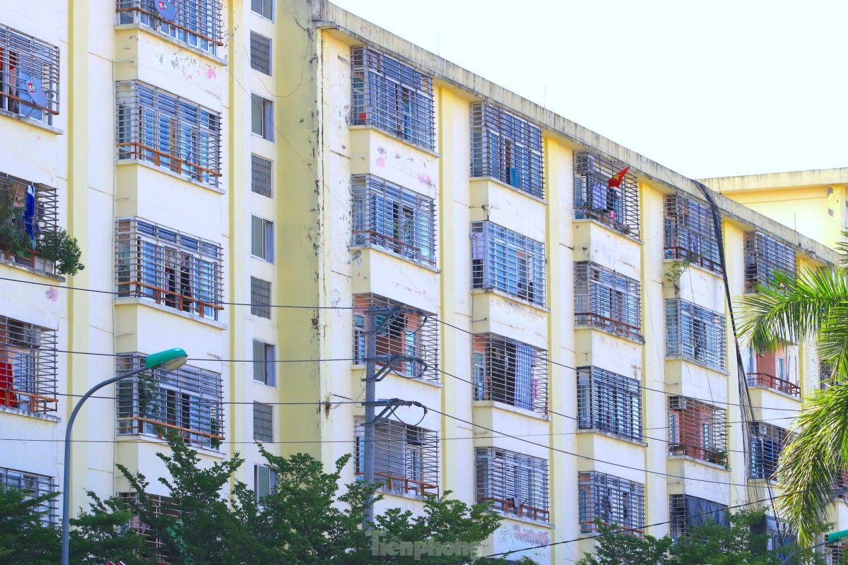 Sợ hãi những 'chuồng cọp' bủa vây chung cư, nhà cao tầng ở Nghệ An
