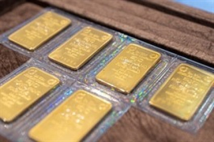 NHNN hạ giá bán vàng xuống còn 76.98 triệu đồng/lượng, còn đắt hơn thế giới 6 triệu đồng