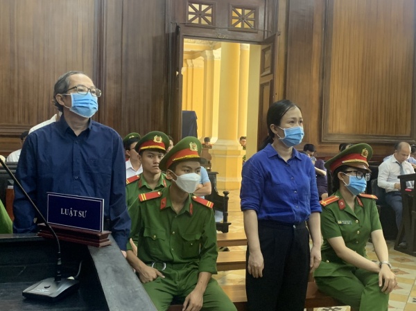 Cựu Giám đốc Bệnh viện Thủ Đức bị đề nghị 12 – 13 năm tù vì liên quan đến kit test Việt Á
