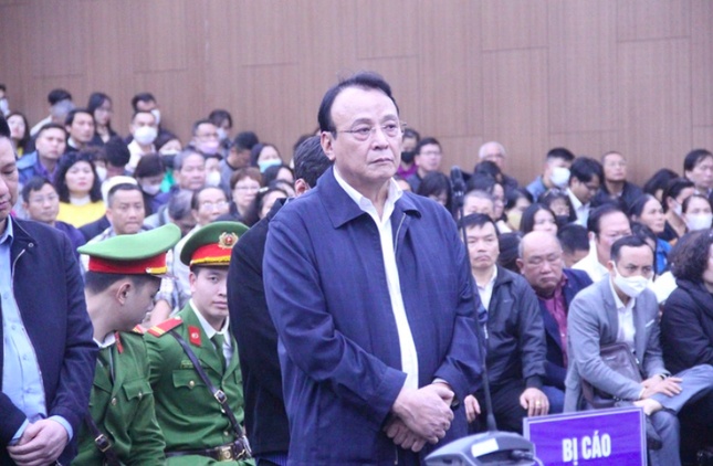 Điều tra bổ sung nguồn tiền Chủ tịch Tập đoàn Tân Hoàng Minh bị cựu Vụ trưởng chiếm đoạt